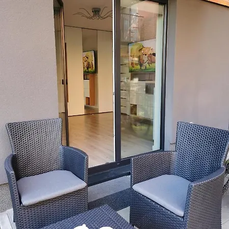Luxury דירה *